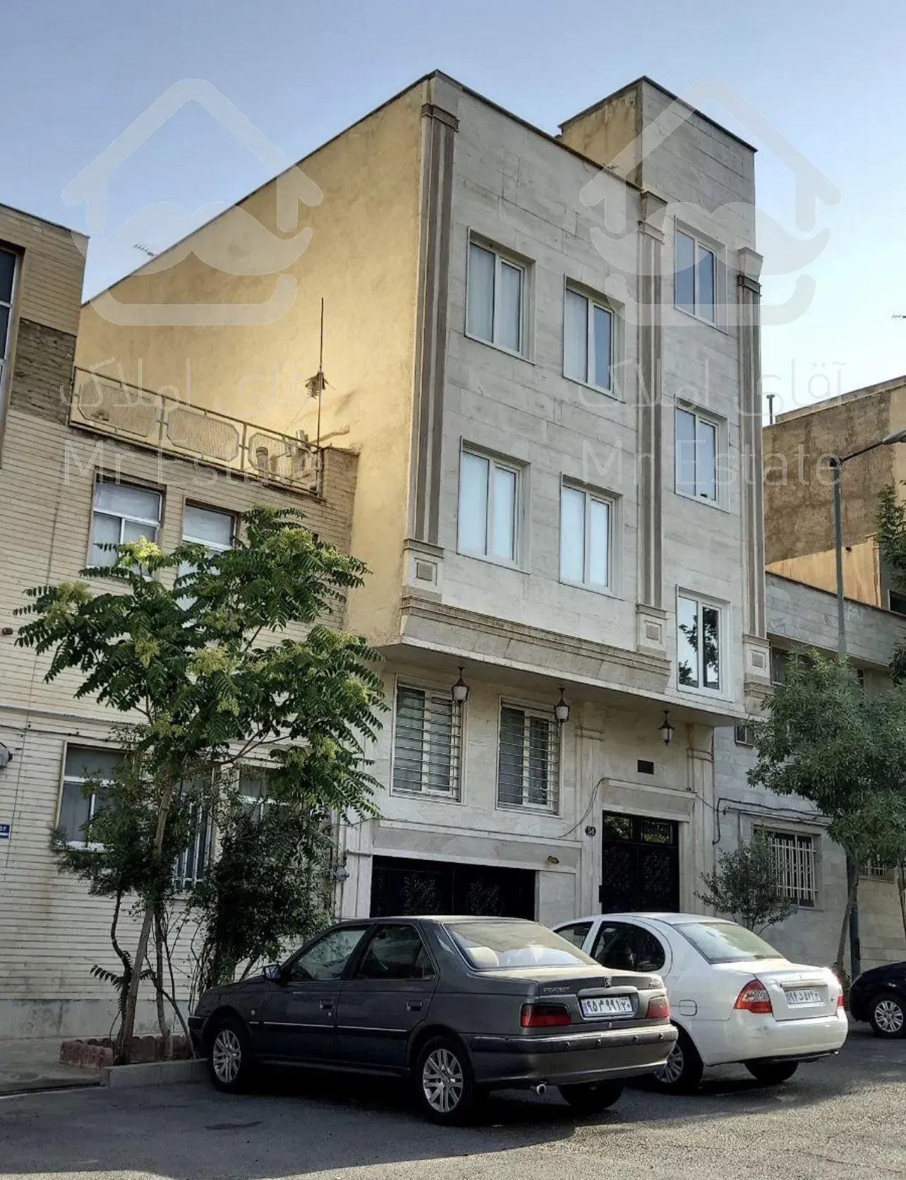 فروش ۳ طبقه یکجا/ تک‌واحدی/دهکده المپیک/ منطقه۲۲