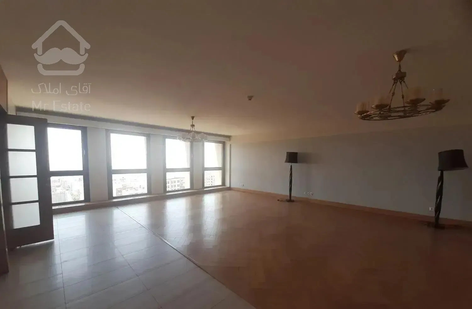 برج بین الملل تهران ۲۵۰ متر ۳ خوابه