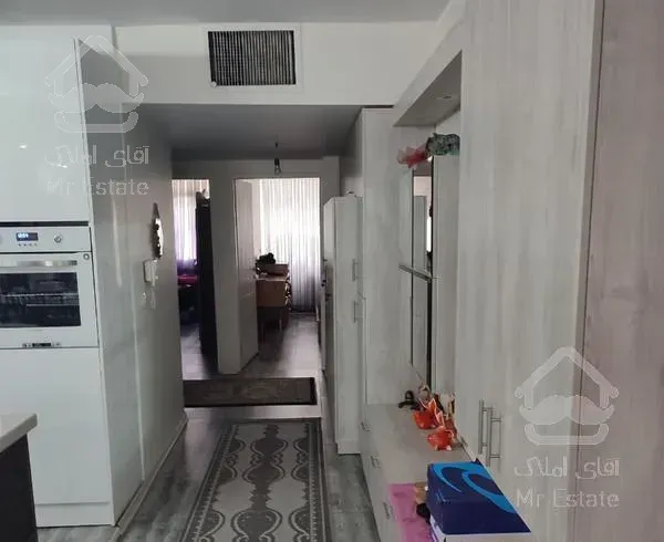 واحد ۱۱۵ متری سندی ۵ متر نورگیر اضافه شده