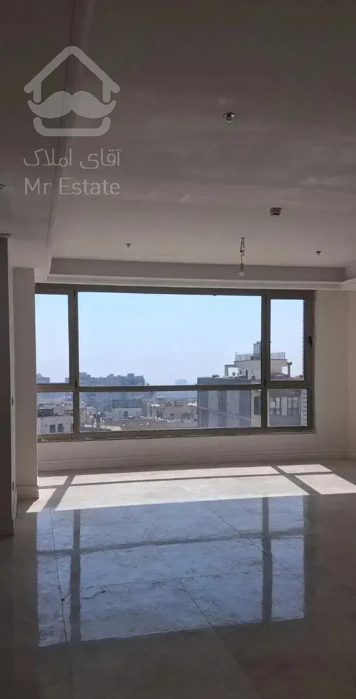 ۱۳۰ متر ۳ خواب ویو ابدی ،کلید نخورده