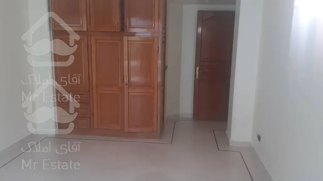 اجاره و رهن آپارتمان باغ فردوس 250  متر اکازيون