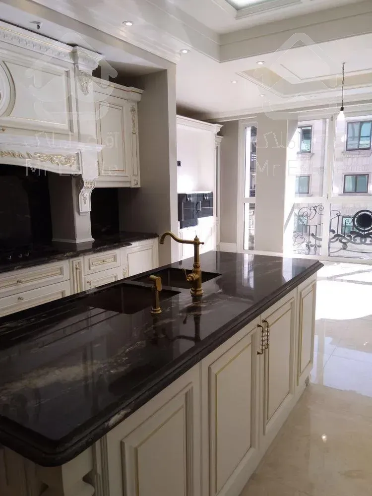 خرید پنت هاوس 256 متری  فرمانیه شرقی