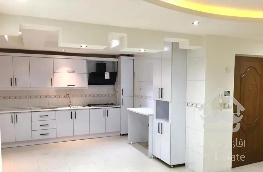 آپارتمان فول بازسازی شده مجلل96 متری خیبان مطهری