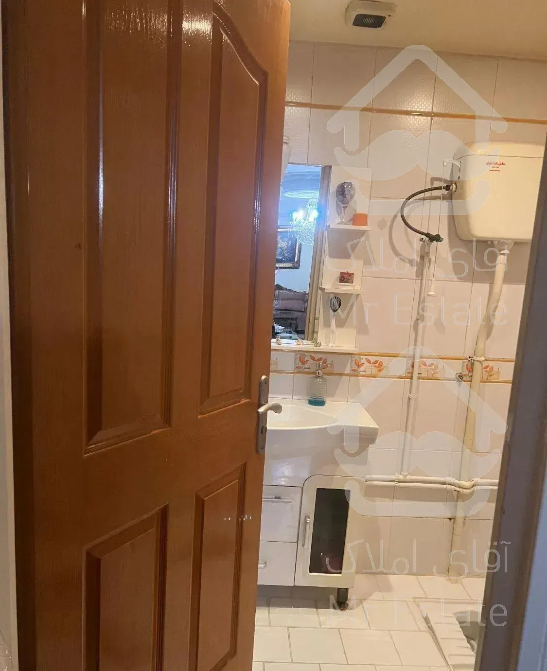 فاطمی ۱۱۰ متر ۵ طبقه تکواحدی بازسازی شده