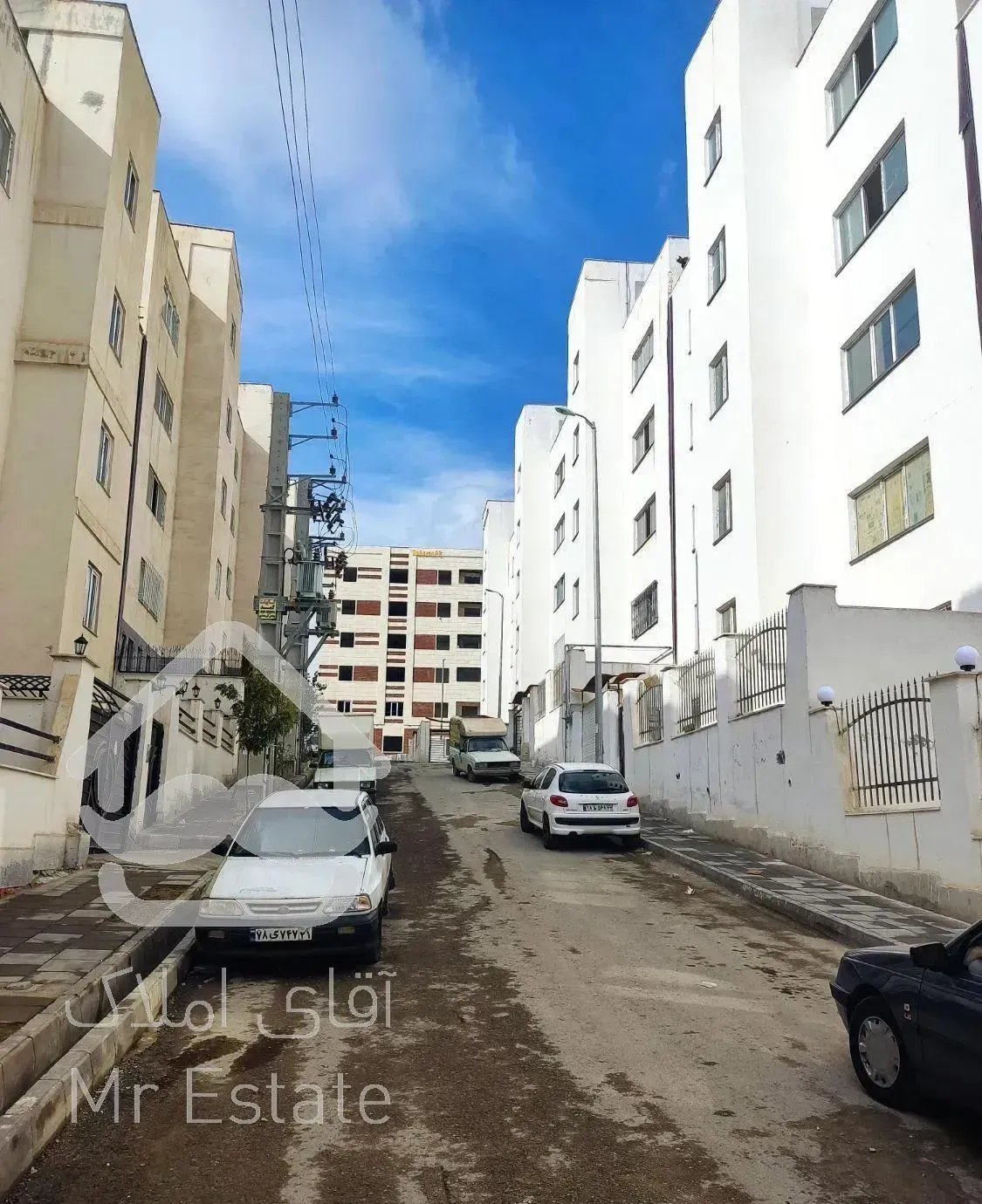 ۱۰۵ متری در شرق تهران