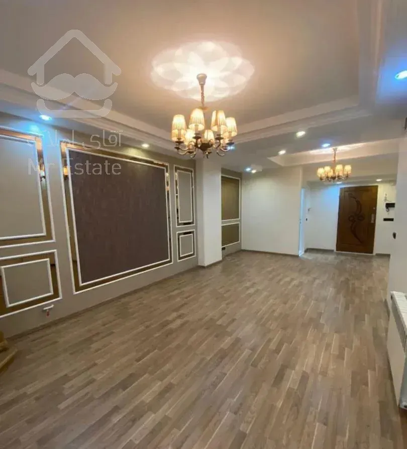 ۱۵۳مترشمال پاتریس