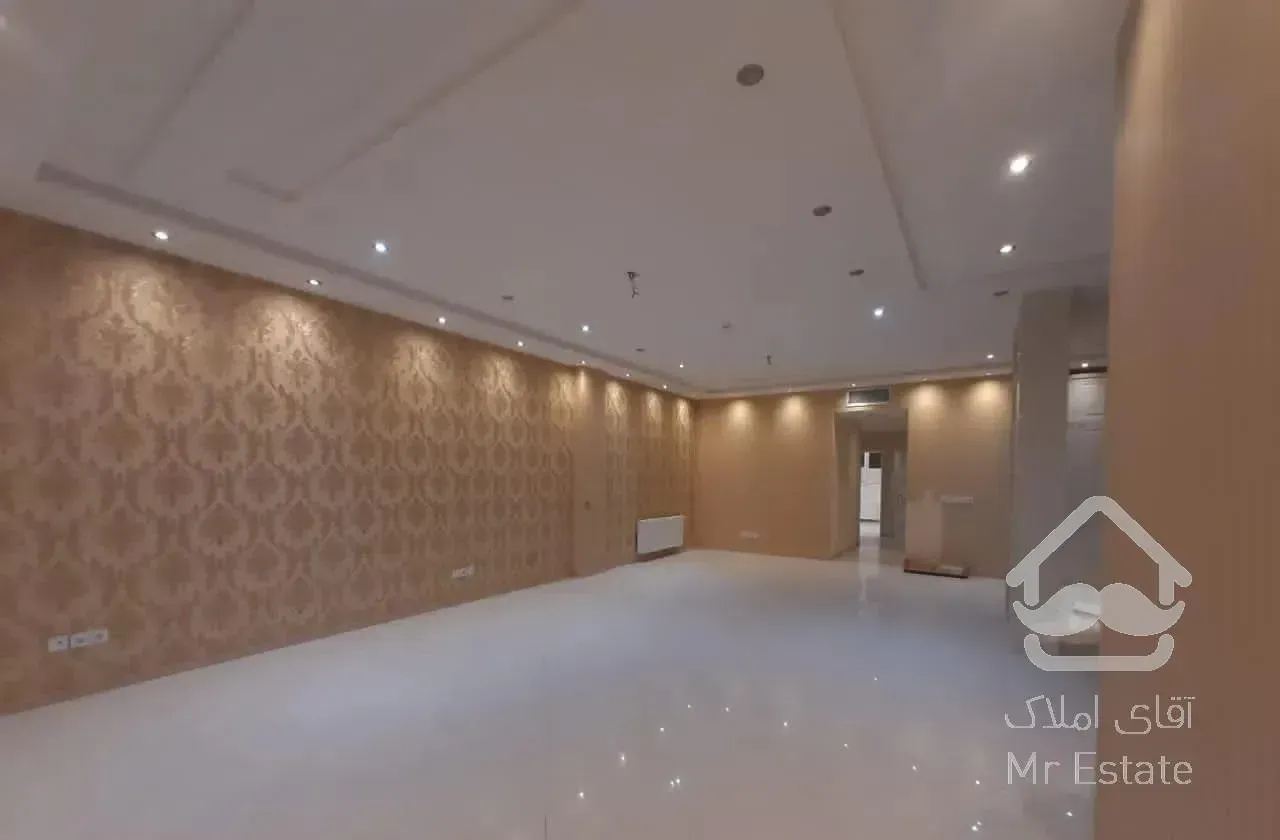 آپارتمان ۱۵۵متری با ویو و متریال روز