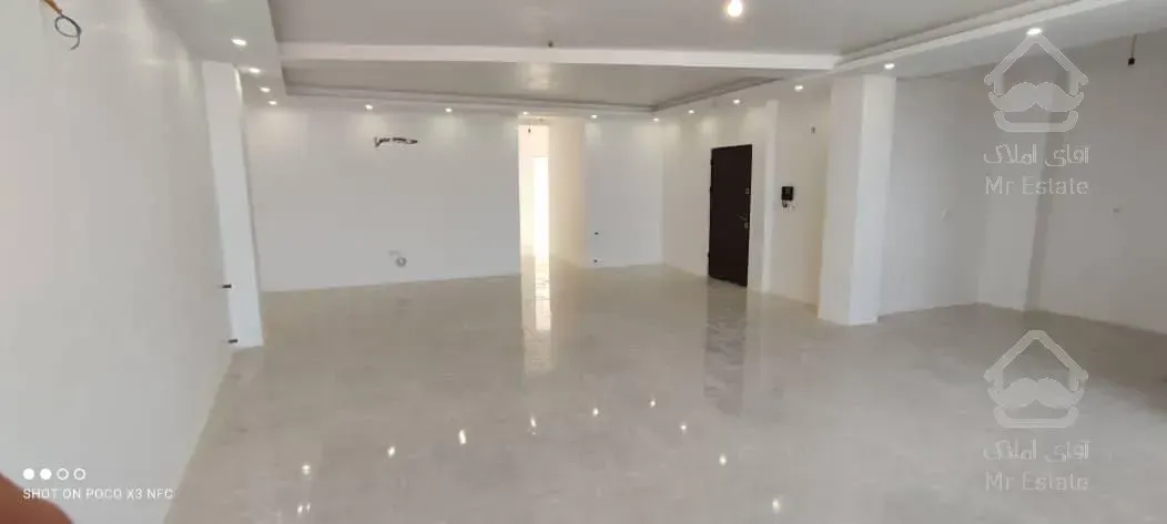 فروش دو واحد آپارتمان باهم شیک ونوسازطبقه ۴نزدیک خیابان اصلی