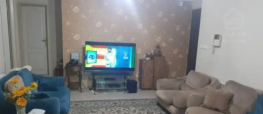 68متر ۲خوابه فول صادقیه