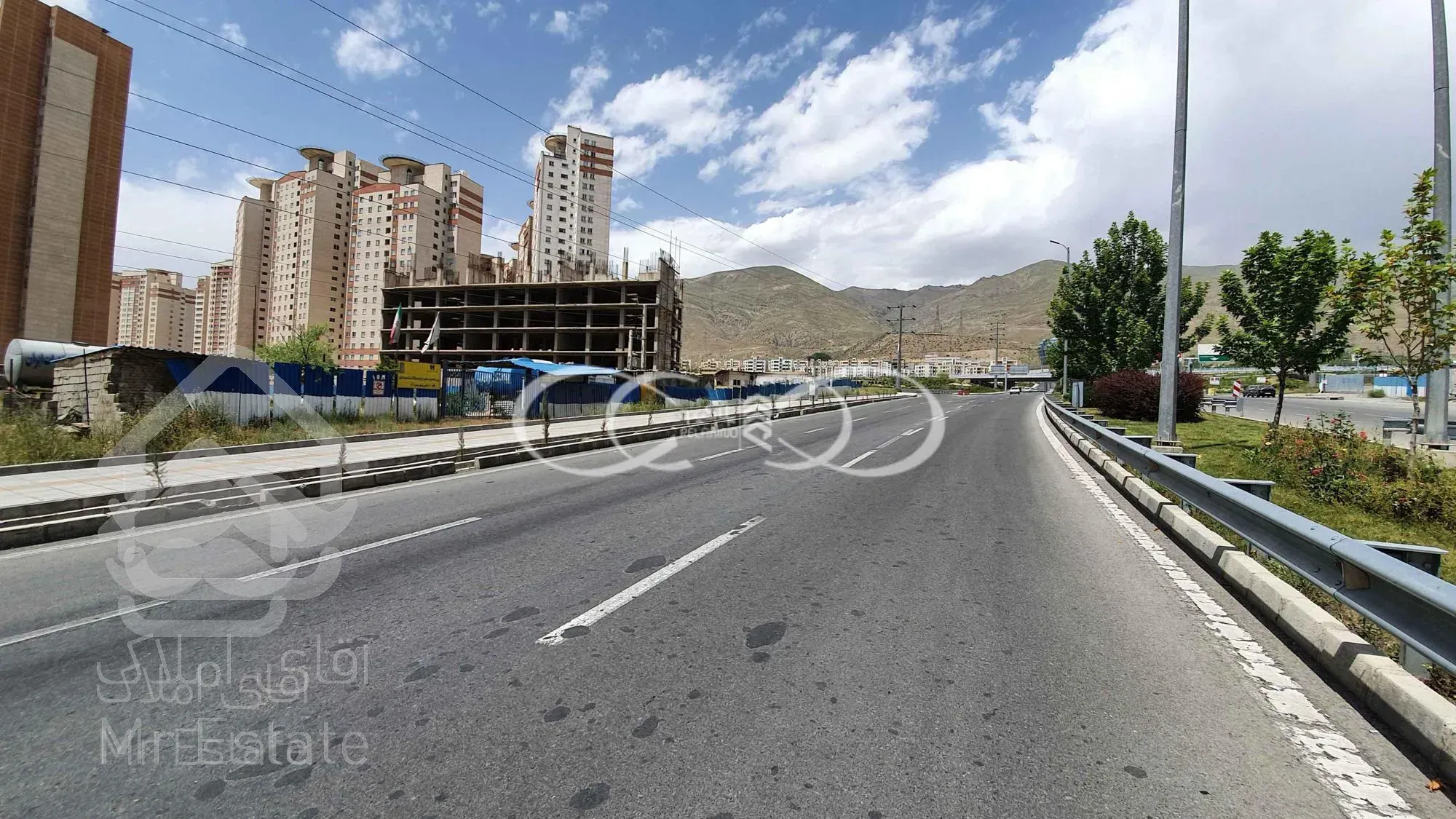 اجاره آپارتمان 100 متری برج صیاد روبروی دریاچه چیتگر