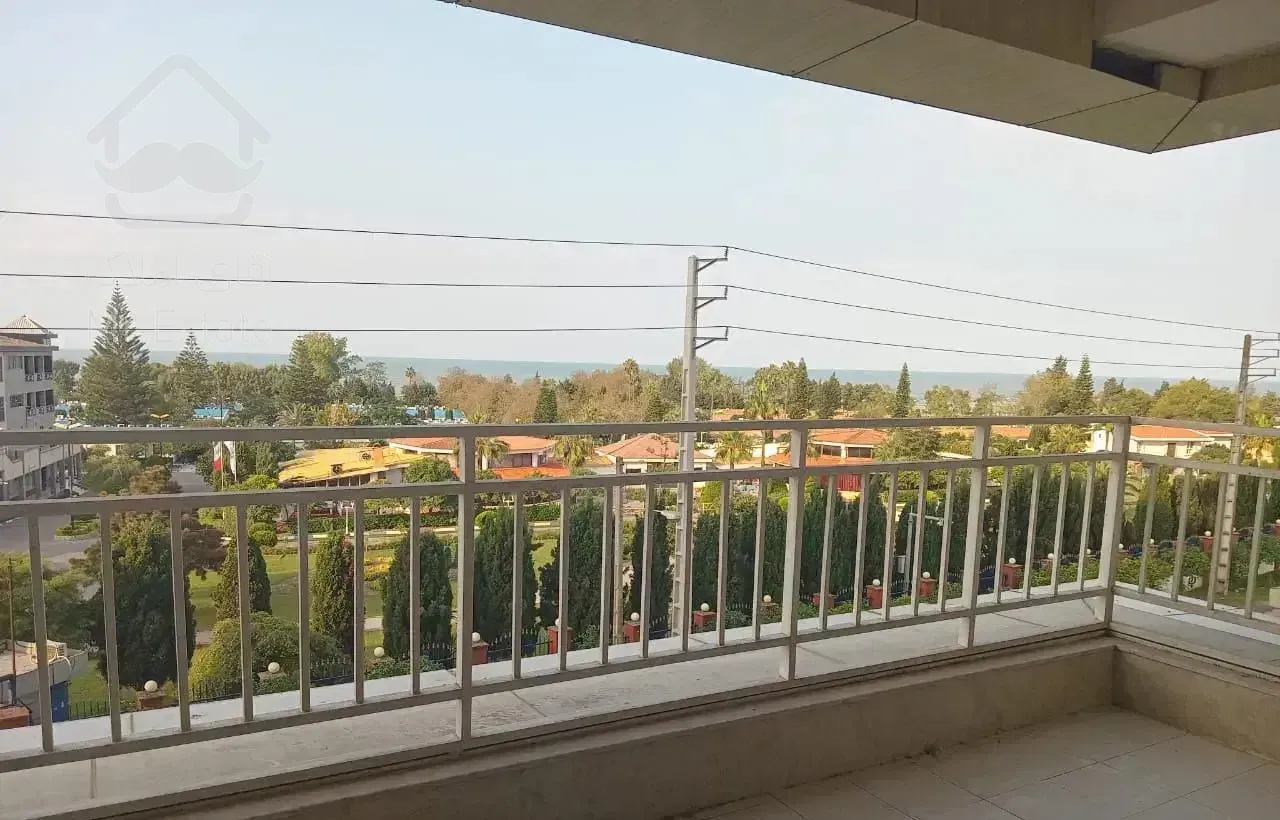 رهن و اجاره / در برج لوکس / ویو دریا