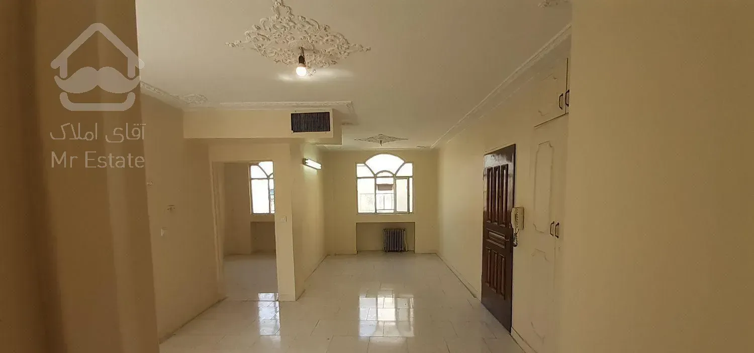 رهن آپارتمان ۵۳ متری میدان رازی نورگیر