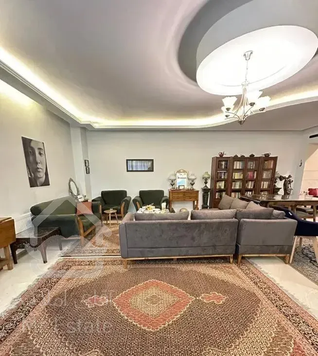 ۱۲۰متر۳خواب۲پارکینگ‌سندی گذرپهن  (نزدیک‌مترو)