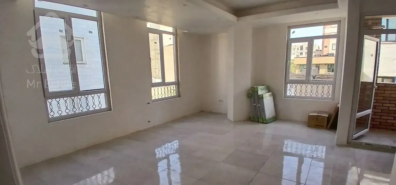 ۷۵متر دوخواب فول امکانات سالن غرق نور کلیدنخورده