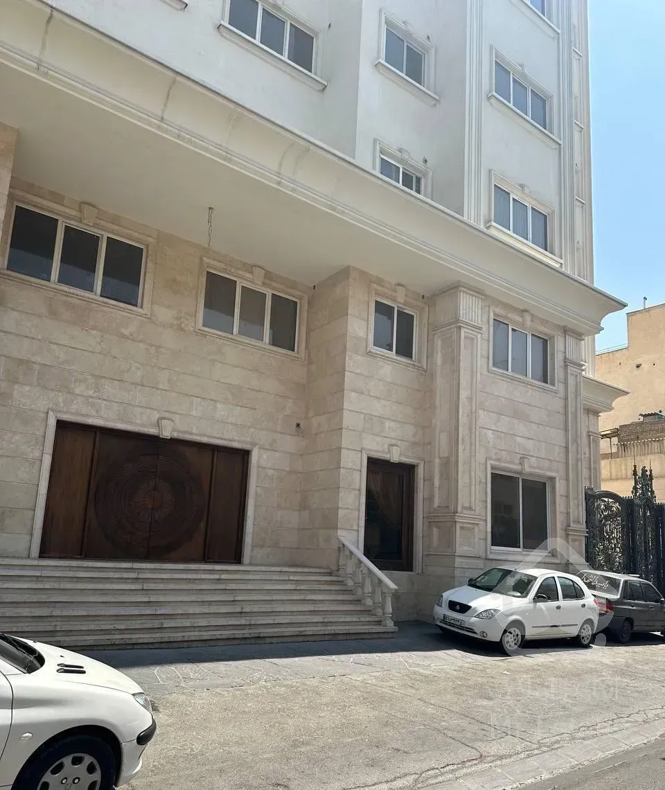 ۸۵متر / دوخوابه / فول / برج باغ رویال