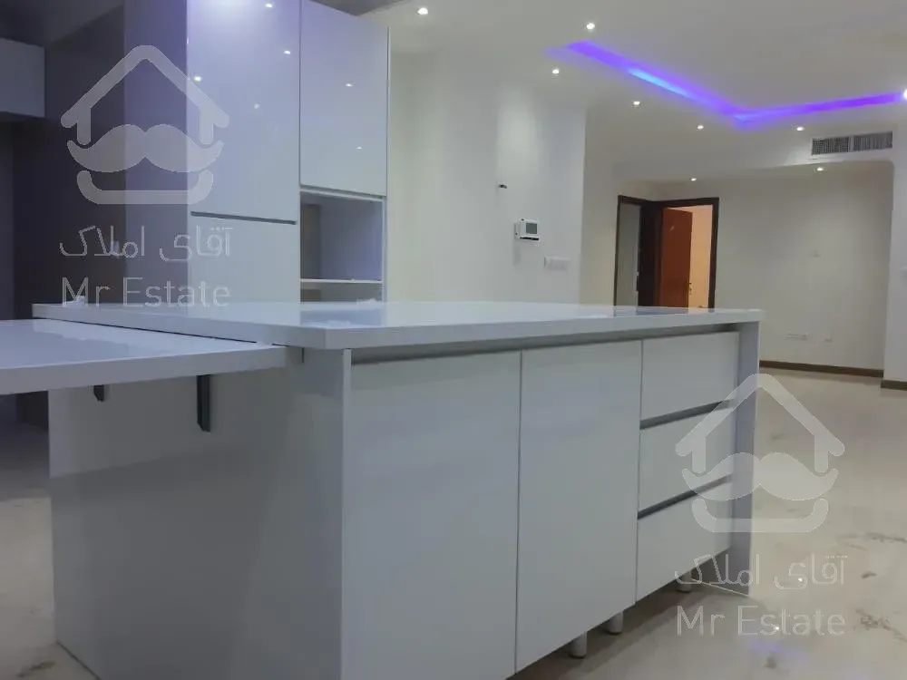 125متر فول امکانات