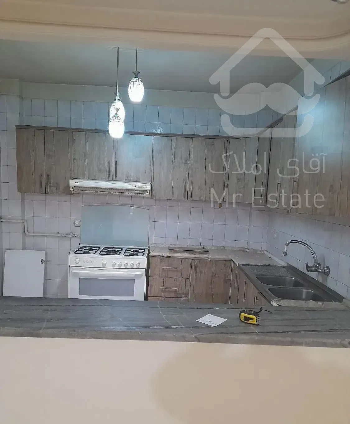 ستارخان کوکب ۸۲ متر . املاک