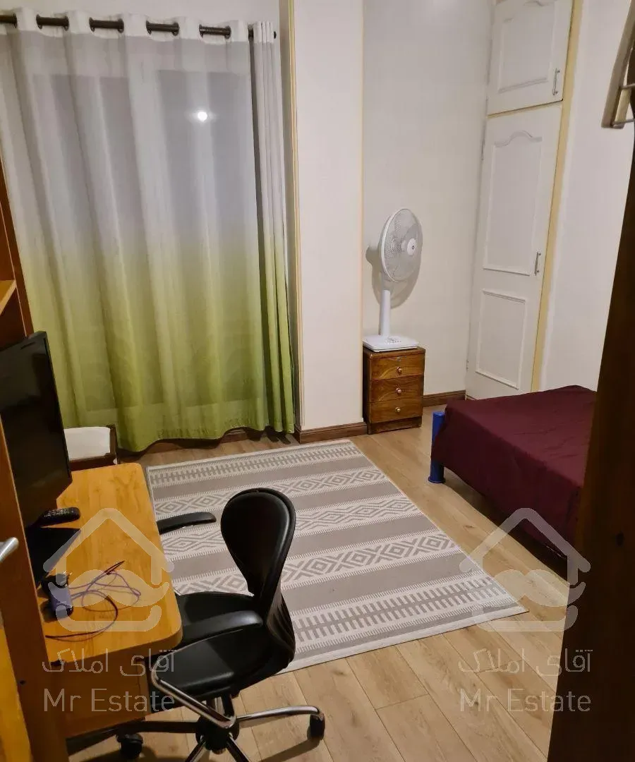 شهرآرا ۱۶۵ متر تک واحد طبقه اول نزدیک پارک