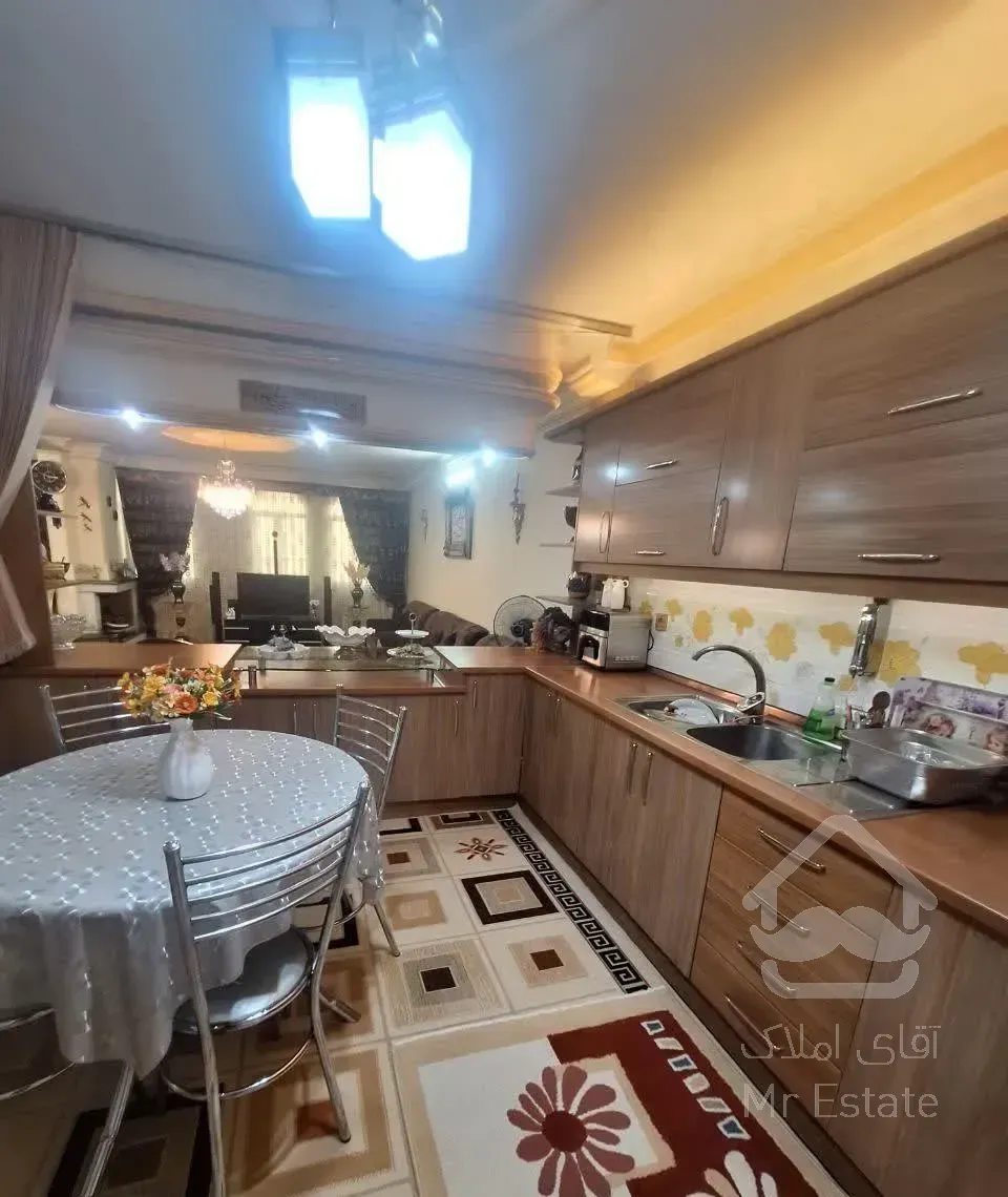 فروش آپارتمان 130 متری ۳ خوابه در امام خمینی