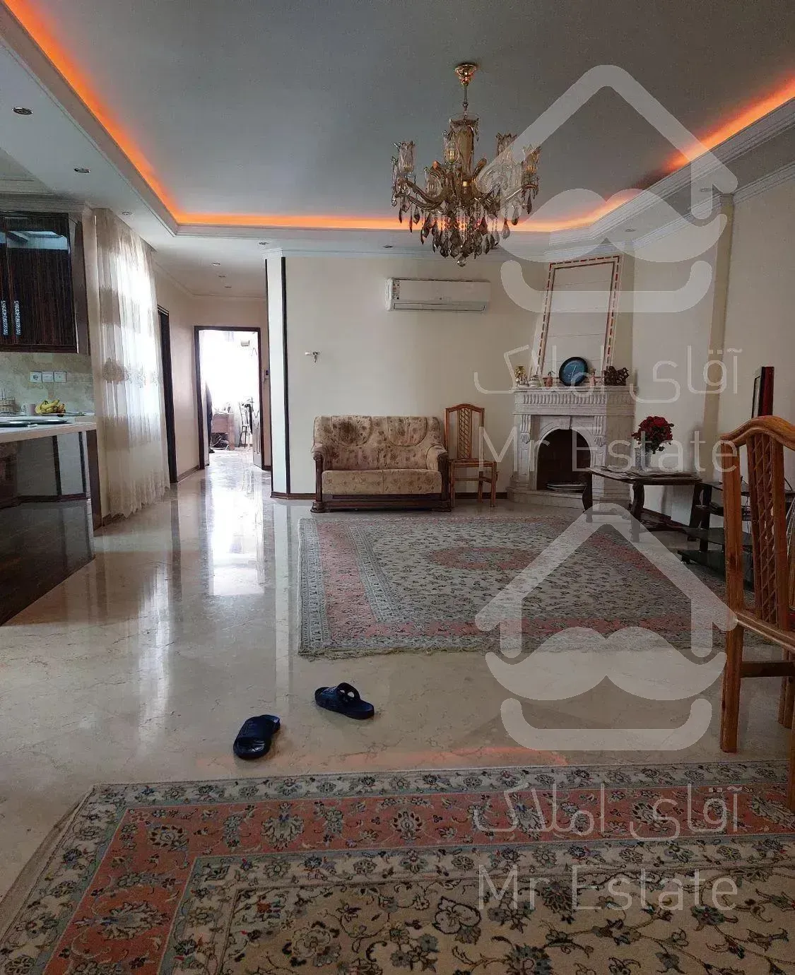 آپارتمان ۱۷۰ متر ۴ خواب تک واحدی