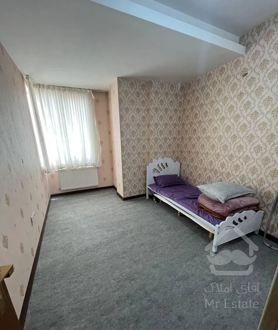 آپارتمان ۳ خواب / حاشیه خیابان بهار