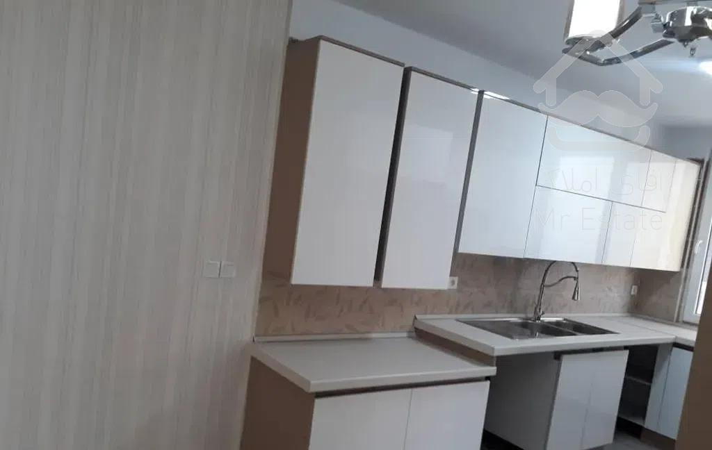 ۸۱ متر /۲خوابه /فول امکانات/ سالن پرده خور