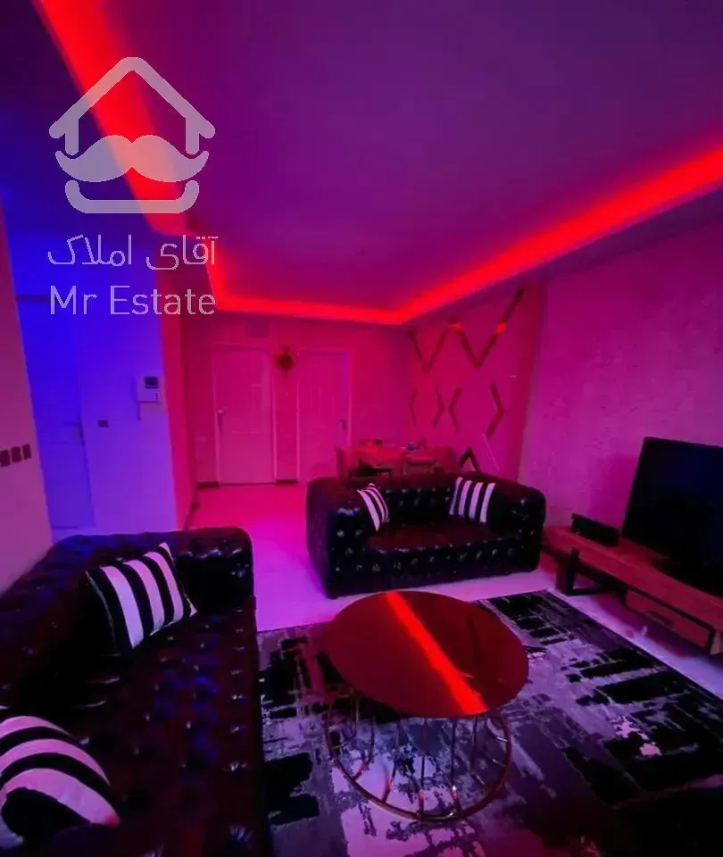 ۸۰متر،فول باسازی،دو خواب،حافظ