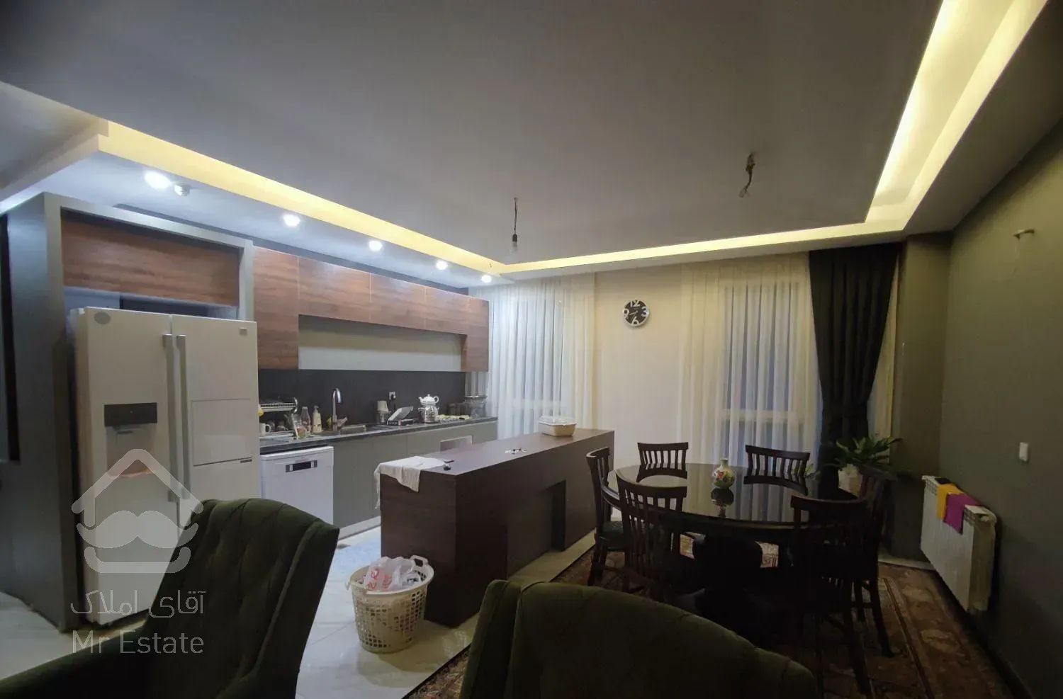 ۱۱۸ متر آپارتمان فول ربذه (خانم صوفی)