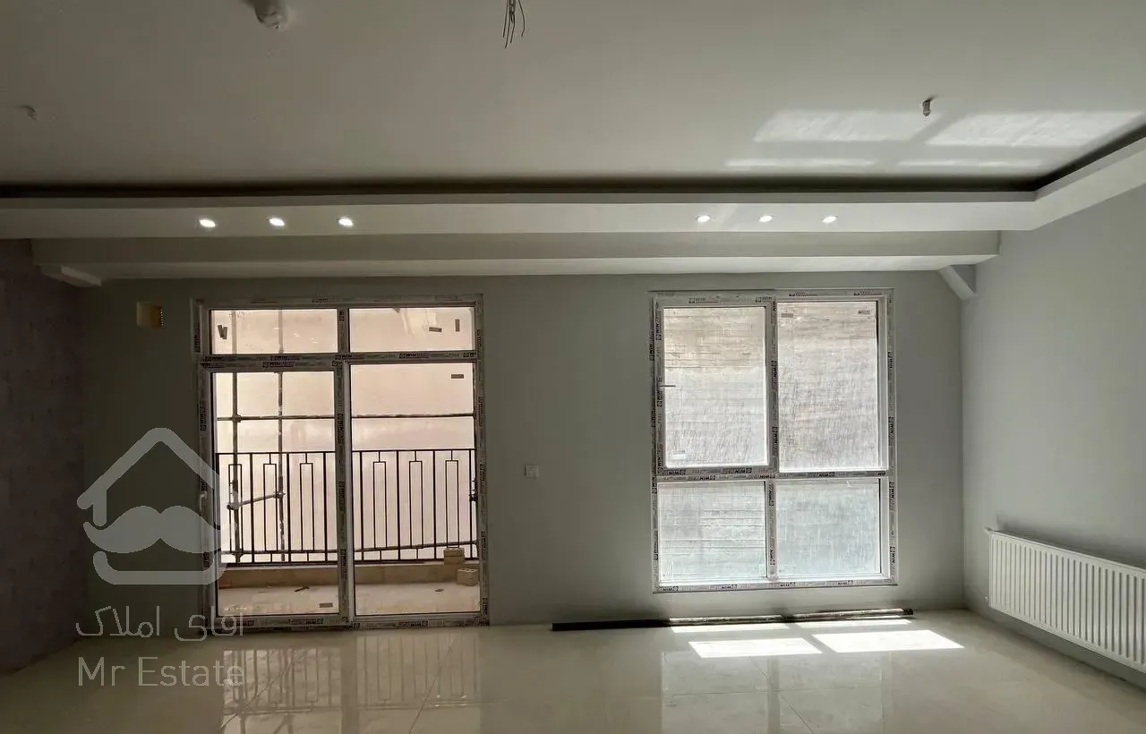 85متری صفر فول امکانات خ امام رضا نزدیک حرم مطهر