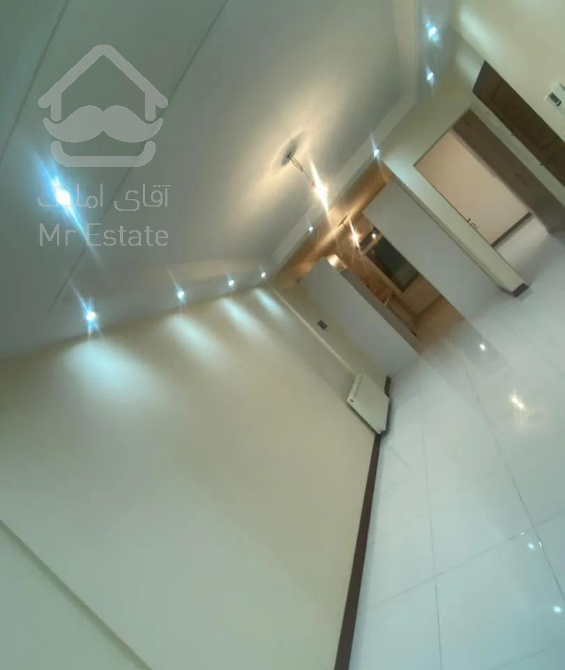 آپارتمان تک واحدی،نقلی با تمام امکانات