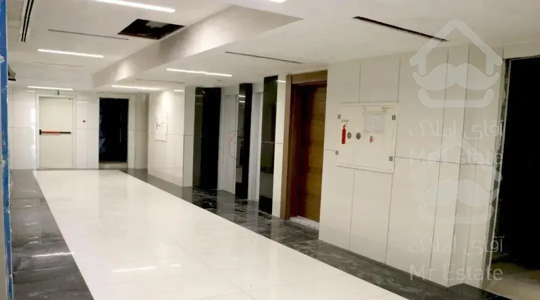 ۹۶ متر ویو دریاچه برج اداری آرتمیس ، نوساز