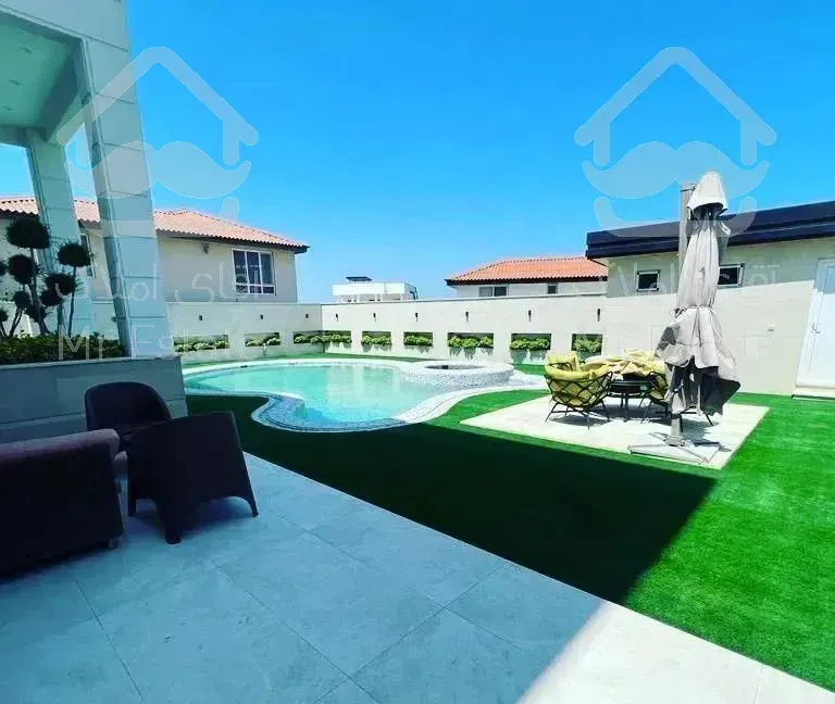 ویلا باغ۱۰۰۰متری  رویان