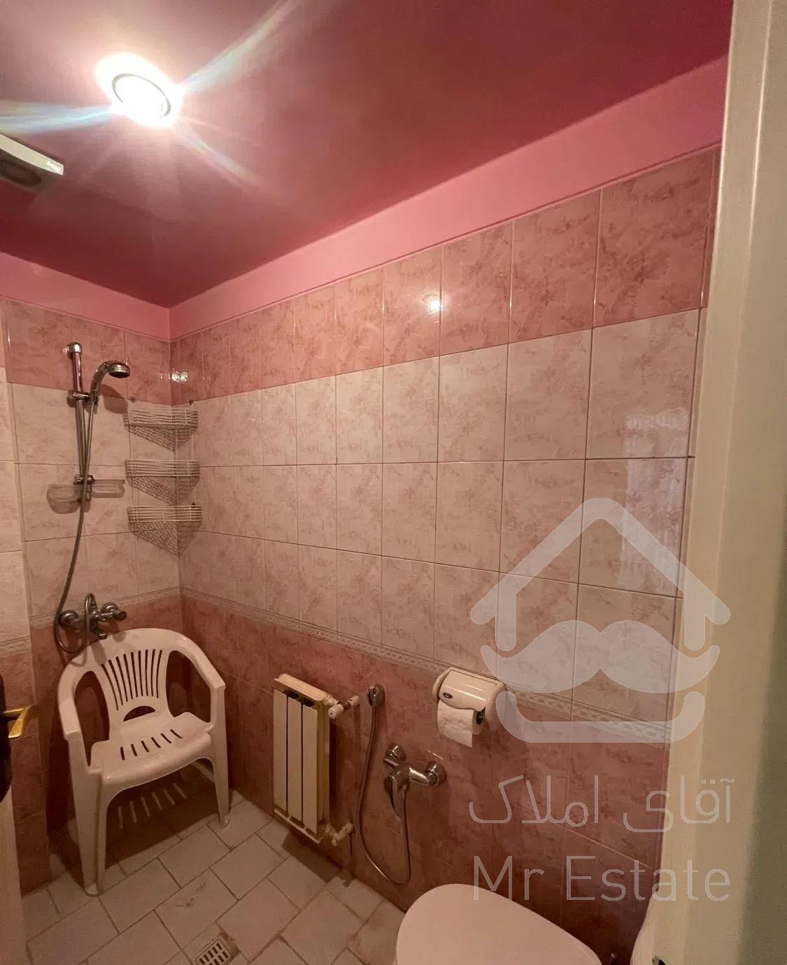 90 متر  خیابان زوج