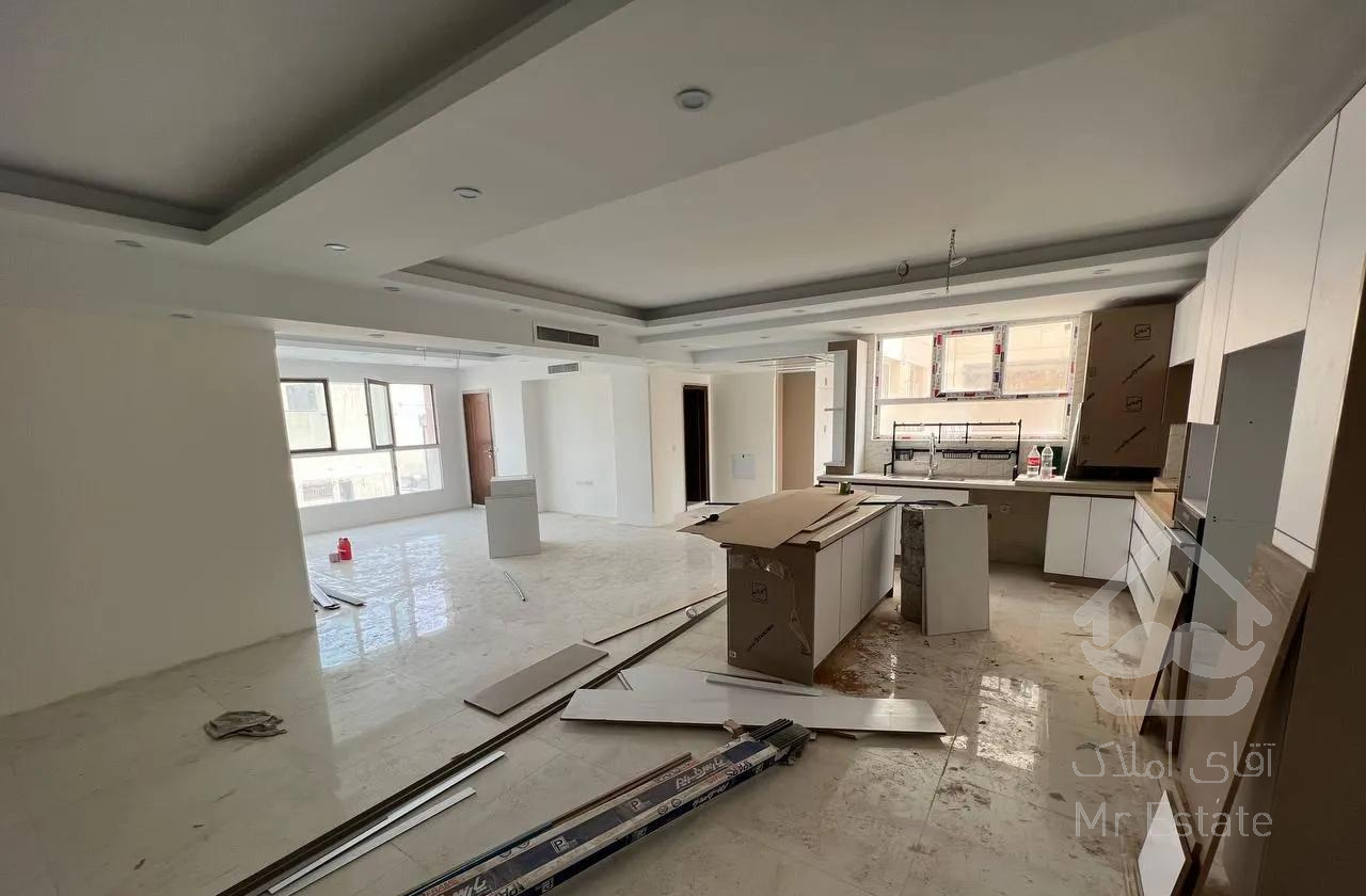 ۱۸۰ متری در شهرک غرب کلید نخورده