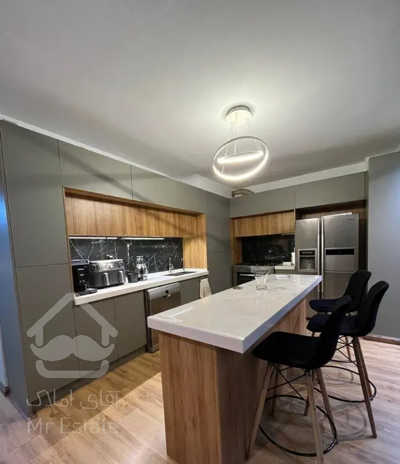 ۹۰ متر دو خوابه خوش‌نور در قبا - بازسازی‌شده و دنج