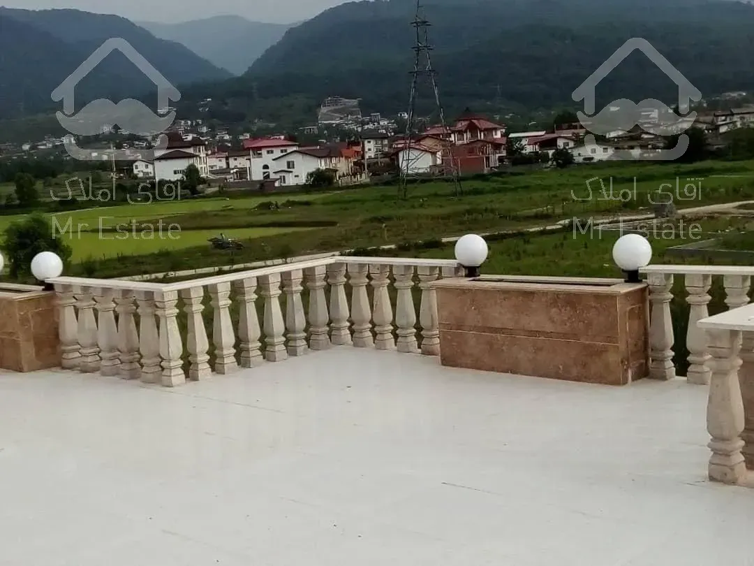 ویلا 470 متر استخردار نوشهر منطقه برند