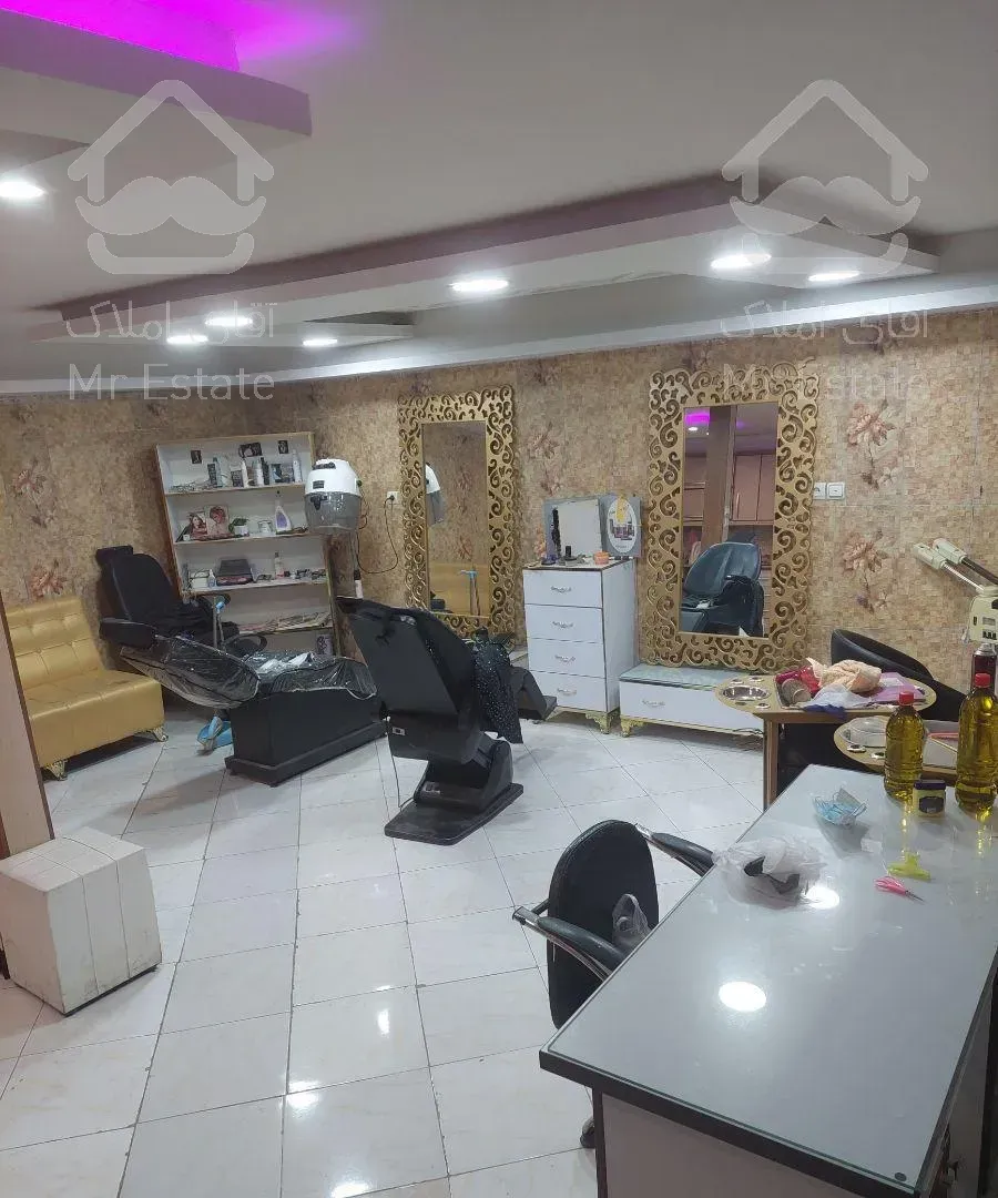 زیرزمین ۵۰ متری مجهزو مستقل  از ساختمان(درختی)