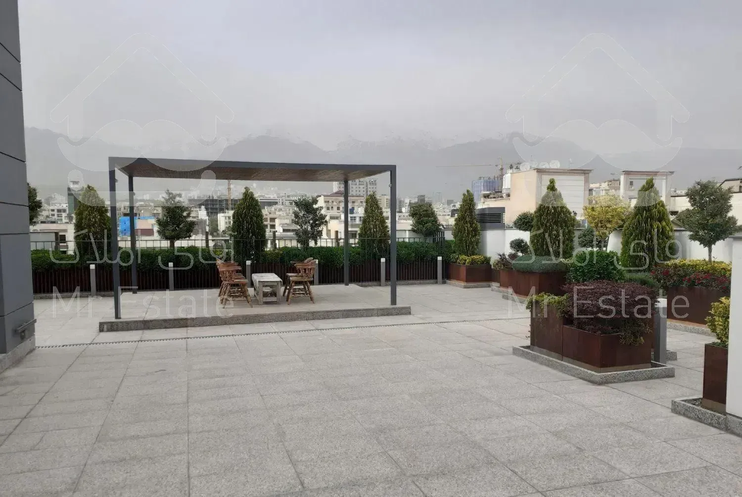 ۲۱۱ متر تک واحدی در شیخ بهایی شیراز شمالی