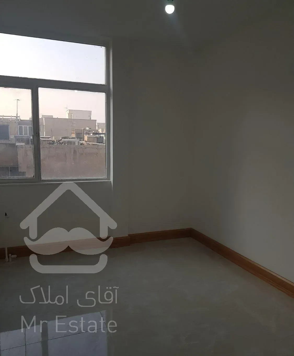 ۱۰۰ متر ۲خواب فلکه اول صادقیه