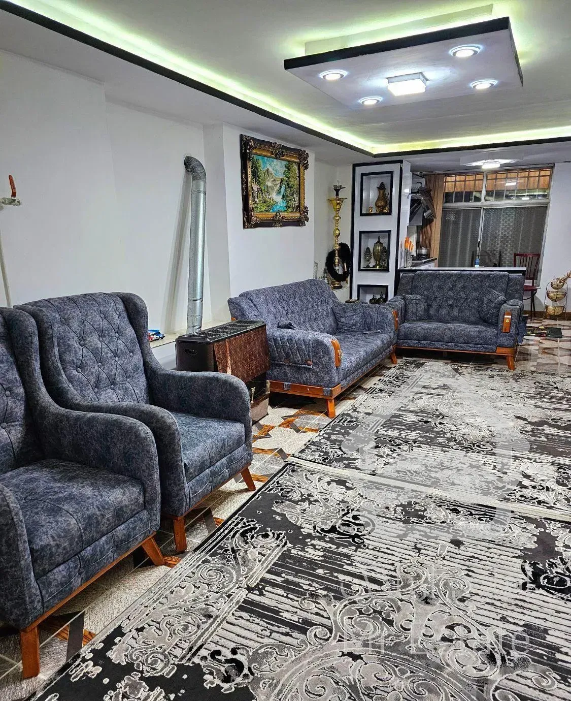 سوئیت ۸۷ متری دوخواب ماشین رو گمرکات