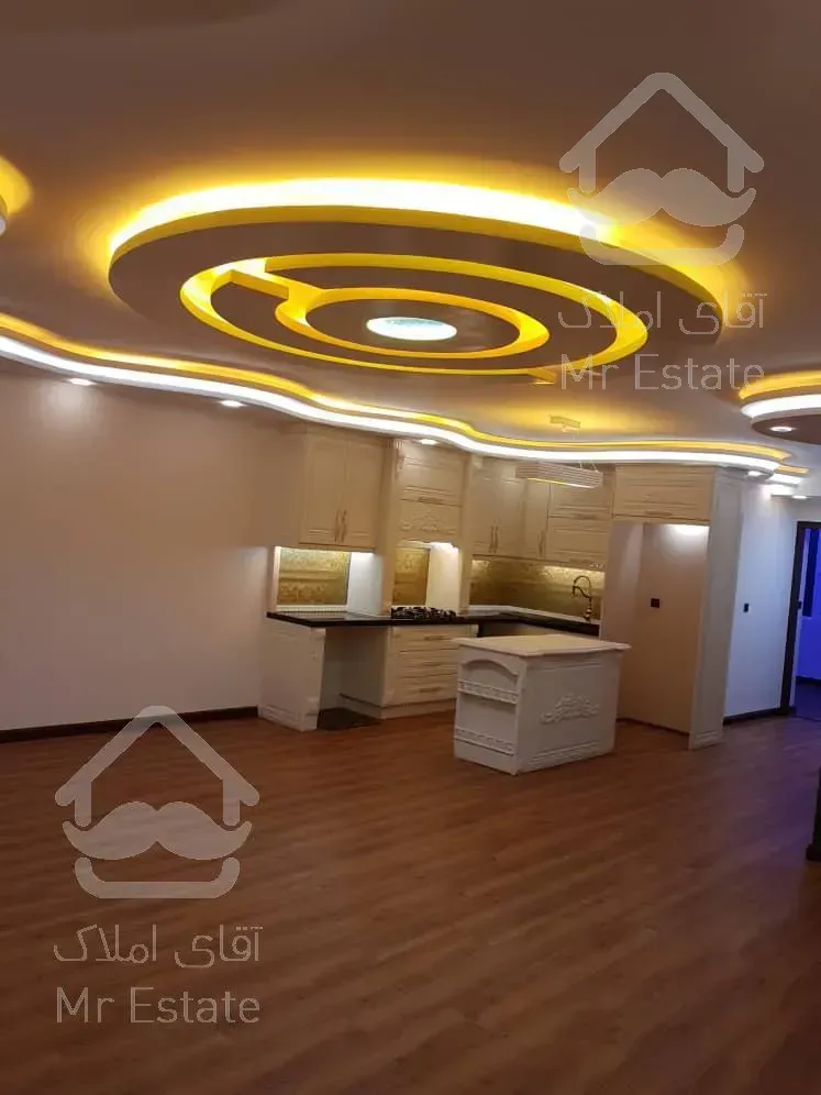 90متر 2خواب /مهندس ساز   رو به آفتاب /لوکیشن تاپ منطقه5