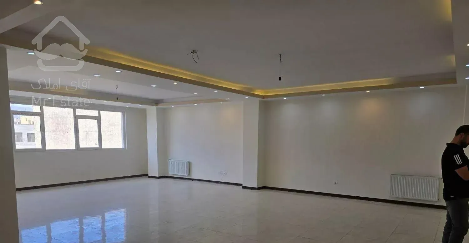 آپارتمان ۱۱۵ متری/جنوبی/خوش نقشه/مسکن اکبری