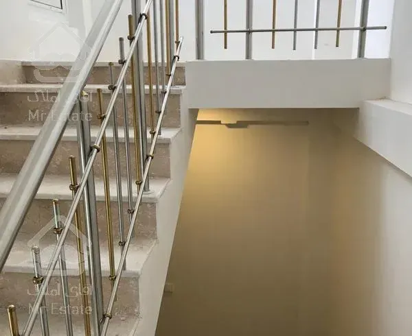 اپارتمان لاله زار ملاعلی اکبر