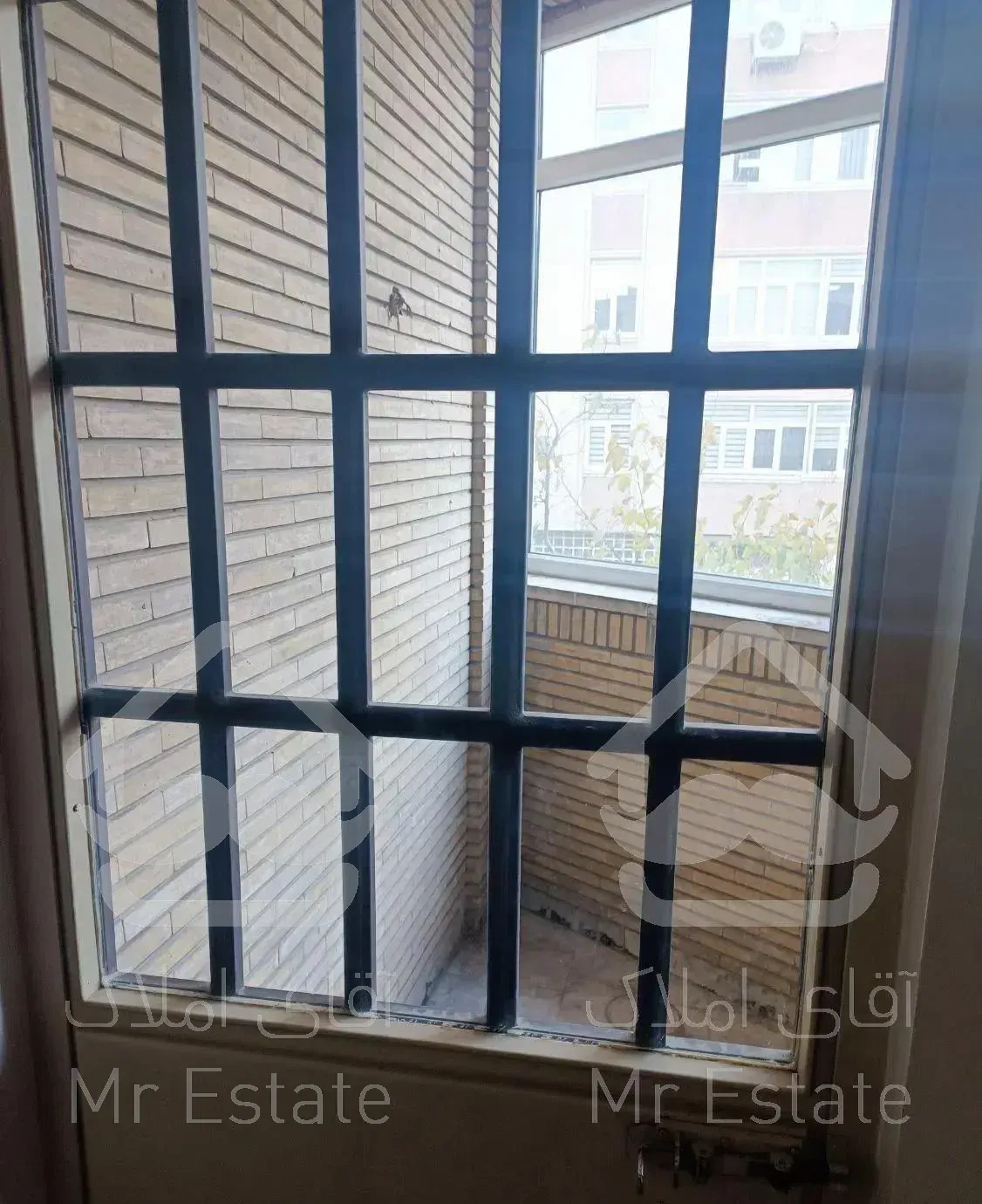 ۲۰۰متر.چهار خواب.خ سربداران