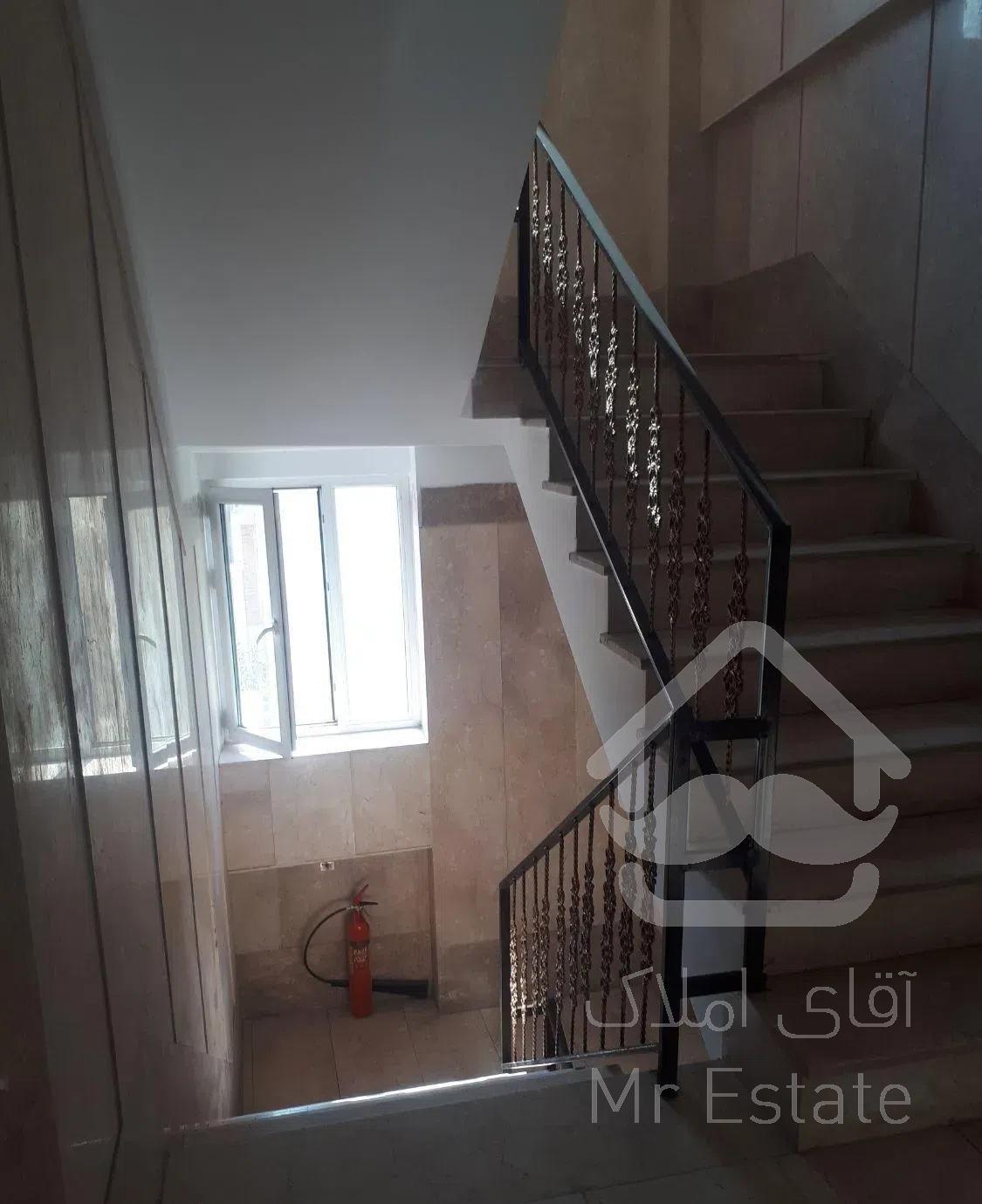 ۷۵ متری / فول امکانات/ اندرزگو/کارشناسی شده