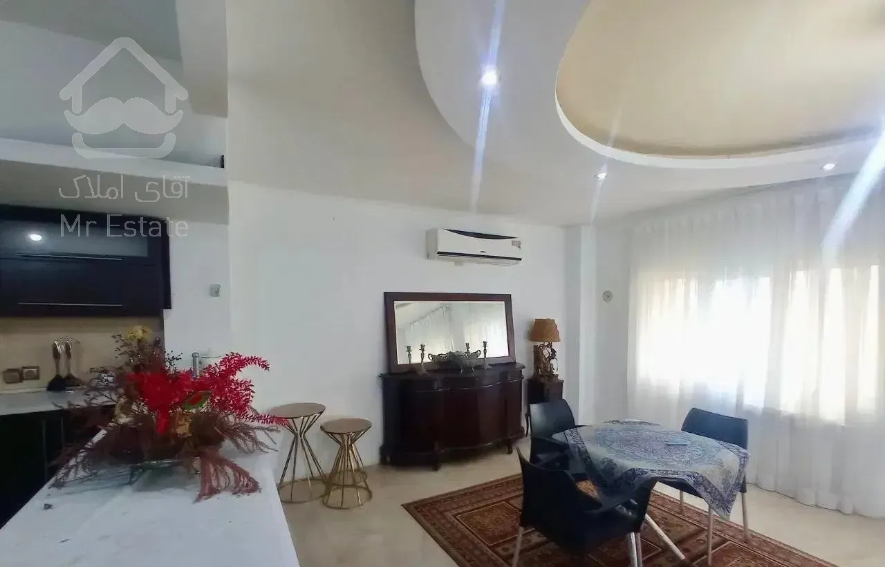 آپارتمان ۱۲۳ متری چند قدمی دریا تک واحد سنددار