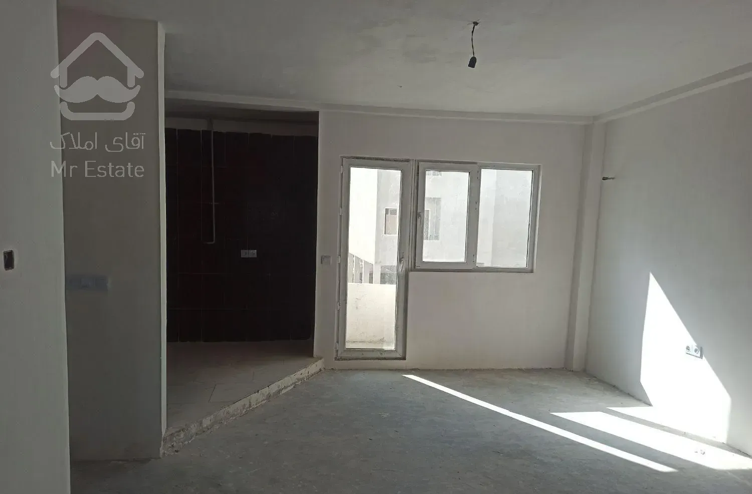 مسکن مهر،طبقه ۴،رو به دریا،خام،فوری