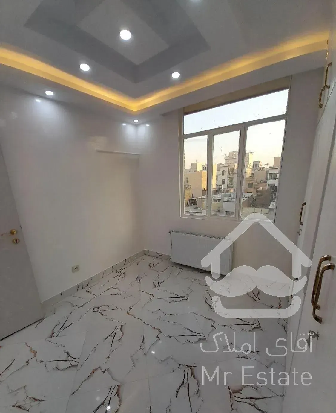 آپارتمان ۵۶متری خ پیروزی ۲۱متری دهقان کوچه بقالان