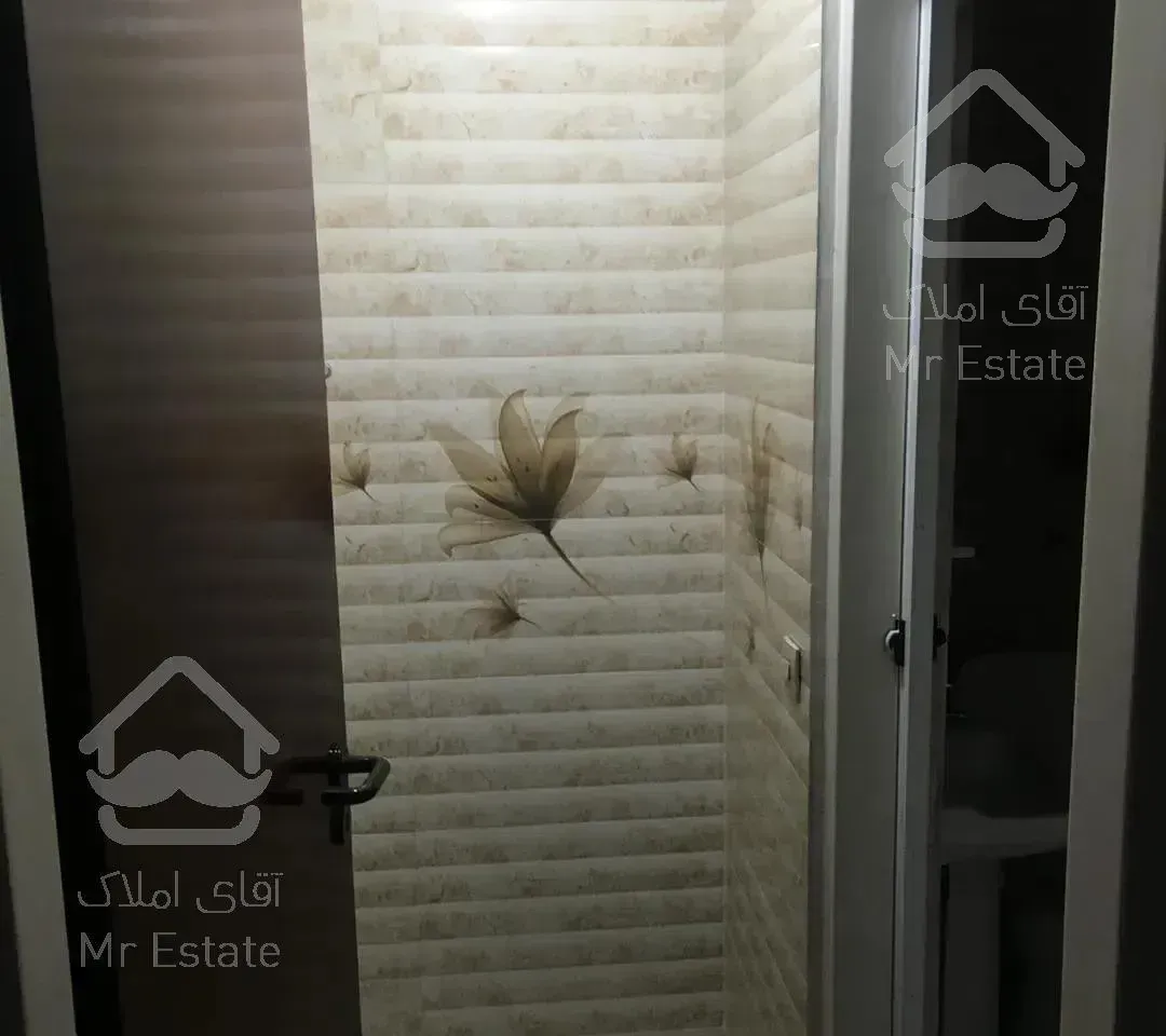 گیشا ۱۸۵ متر ۳ خواب ۱۵ ساله