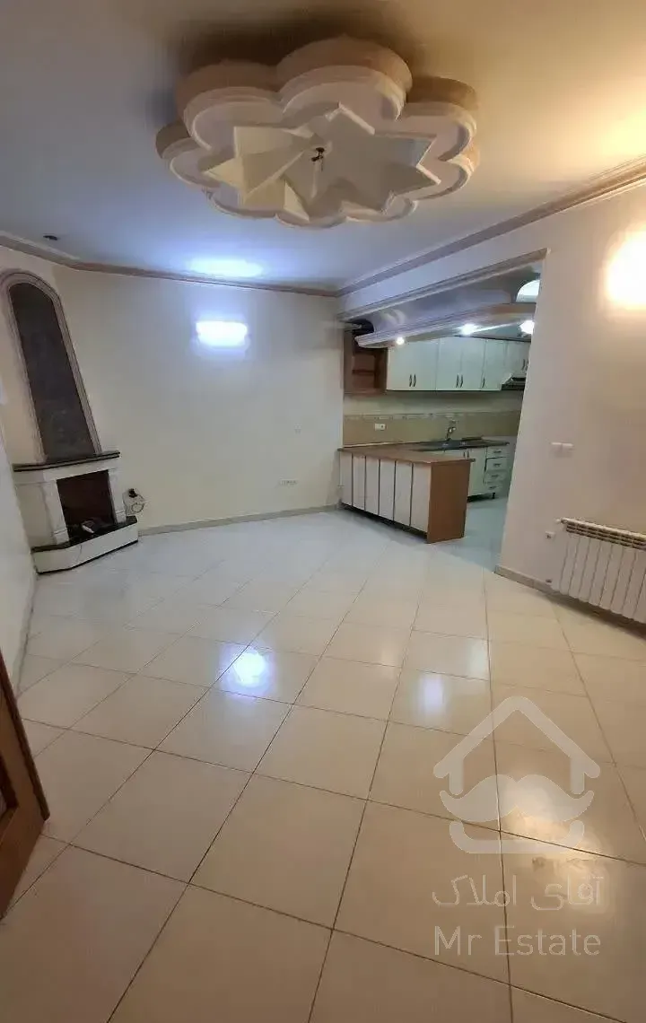 ۸۰ متر / همکف/ لوکس/پارکینگ اختصاصی